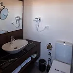 Maca Hotel 3*
