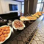 Maca Hotel