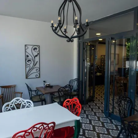 Hotel Maca 3*