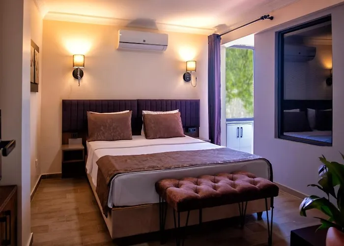 Ξενοδοχείο Maca 3*